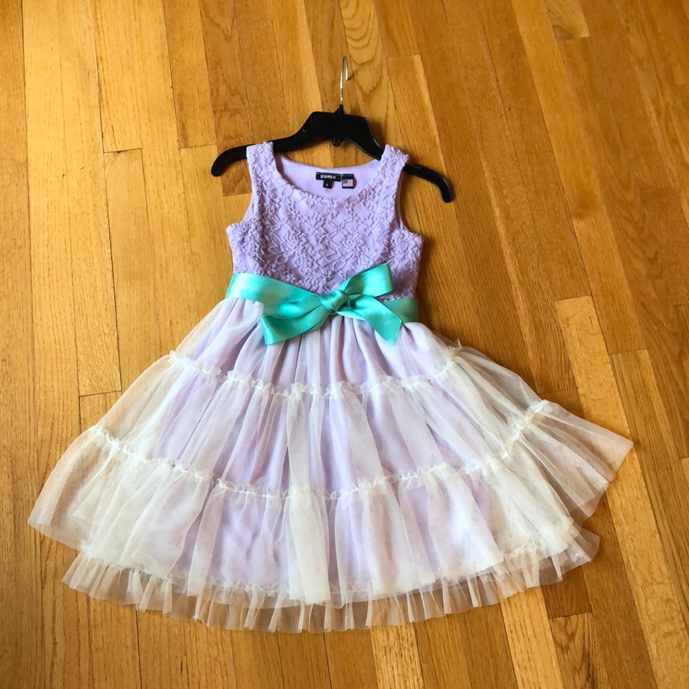 Zunie girls lace dress with ribbon belt.